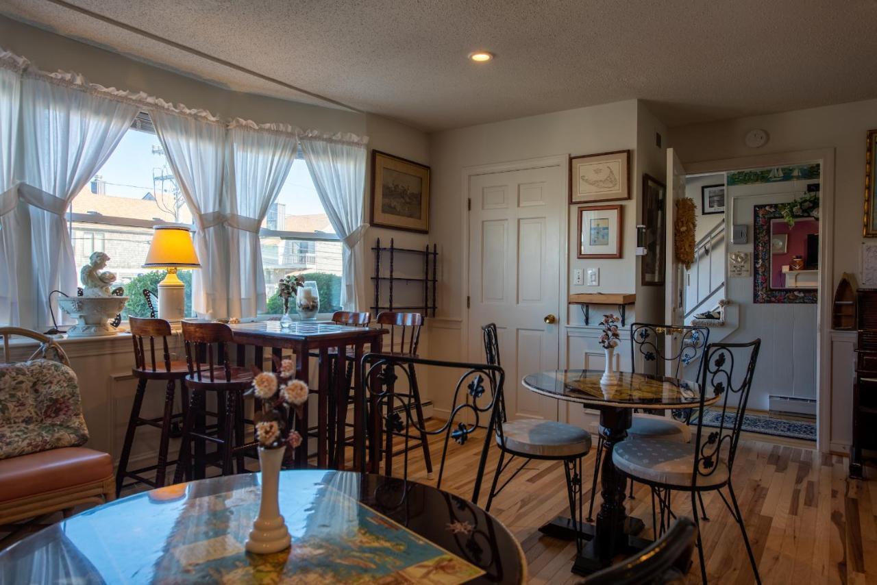 A Cape Cod Ocean Manor Inn Hyannis Exterior photo