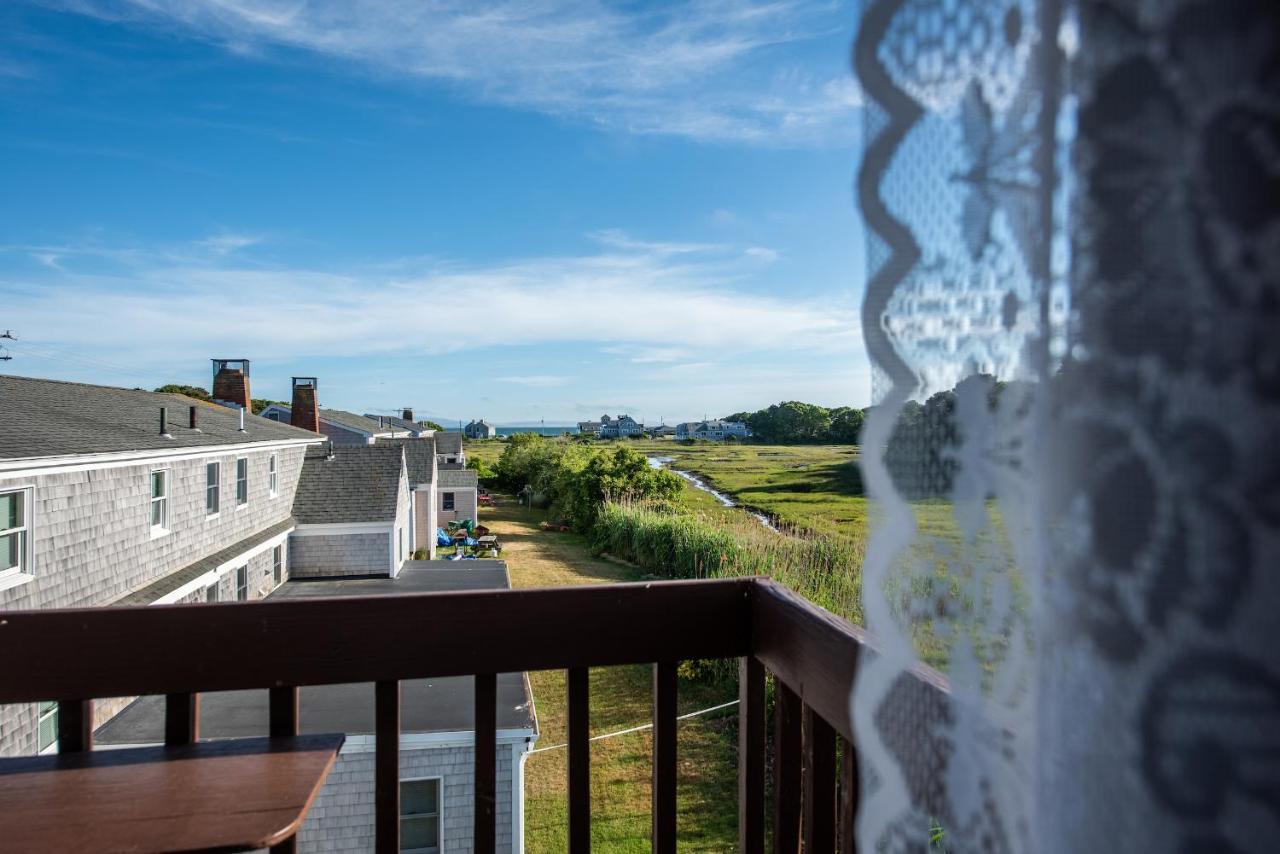 A Cape Cod Ocean Manor Inn Hyannis Exterior photo