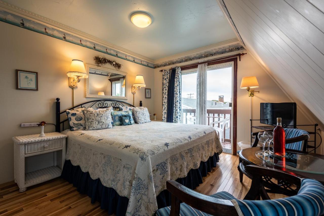 A Cape Cod Ocean Manor Inn Hyannis Exterior photo