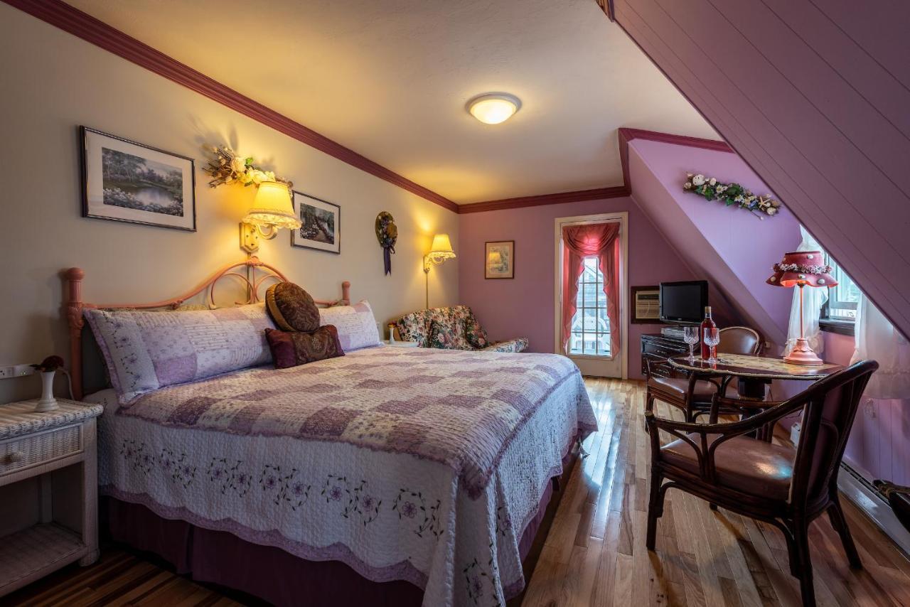A Cape Cod Ocean Manor Inn Hyannis Exterior photo